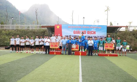 Bế mạc Giải vô địch Bóng đá 7 người các Câu lạc bộ tỉnh Lai Châu lần thứ VIII