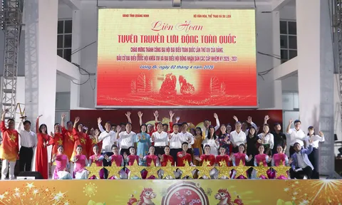 Rực rỡ sắc màu Liên hoan Tuyên truyền lưu động toàn quốc chào mừng thành công Đại hội lần thứ XIV của Đảng, cuộc bầu cử đại biểu Quốc hội và HĐND các cấp