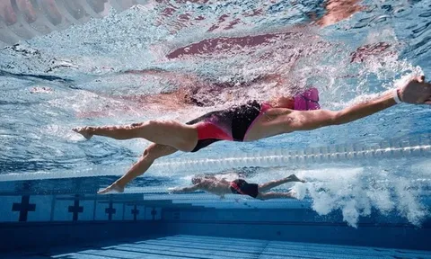 Bạn Ninh Sơn - ở Thanh Hóa hỏi: Vào mùa Hè nên lựa chọn môn thể thao nào tập luyện cho phù hợp?