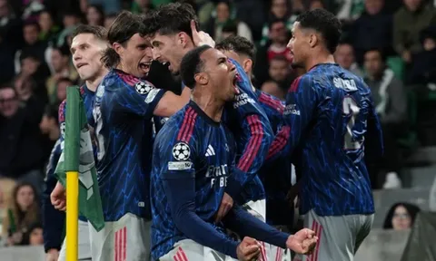 Arsenal giúp Premier League có thêm suất dự Champions League