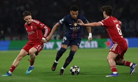 PSG đánh bại Liverpool ở lượt đi tứ kết Champions League