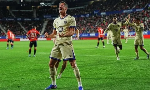 Lewandowski và Ferran Torres lập công, Barcelona tiến rất gần chức vô địch