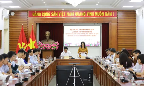 Phát huy giá trị văn hóa, di sản, tạo không gian phát triển mới cho Huế