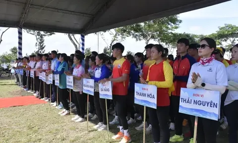 Khởi tranh Giải Đua thuyền truyền thống các tay chèo quốc gia 2026