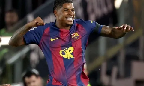 Cùng Barcelona vô địch La Liga, Rashford và Cancelo đi vào lịch sử