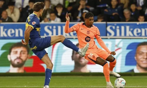 Barcelona đứt mạch thăng hoa, Sevilla sớm trụ hạng thành công