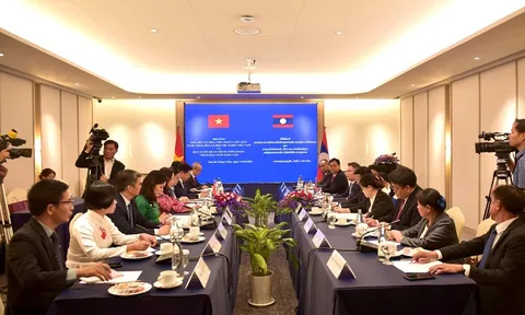 Tăng cường hợp tác thông tin, truyền thông Việt Nam - Lào trong bối cảnh mới