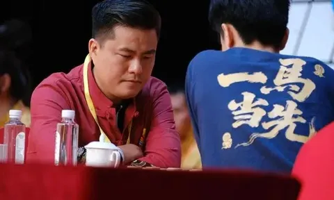 Giải cờ Tướng Kỳ Thành Bôi: Lý Huynh và Nhật Quang thất bại đáng tiếc ở vòng 1/8