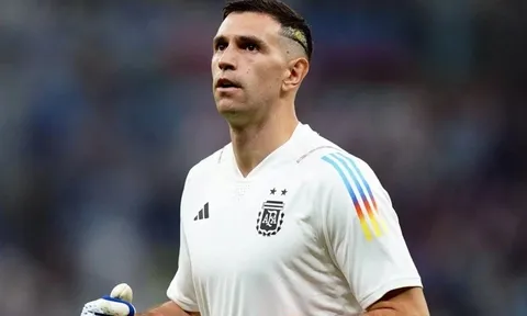 Thủ môn Emiliano Martinez nhận "đặc cách" ở đội tuyển Argentina trước World Cup 2026