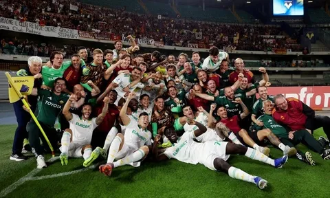 AS Roma và Como cùng giành vé dự Champions League