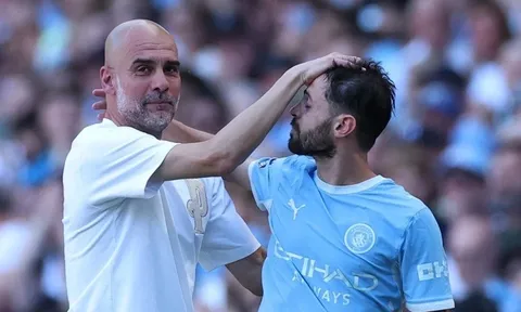 Man City sụp đổ, Tottenham trụ hạng thành công