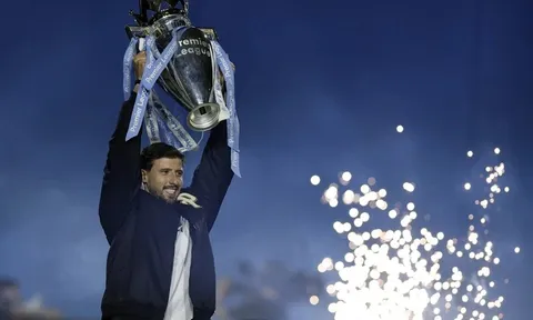 Real Madrid muốn "giải cứu" Ruben Dias, Mason Greenwood được săn đón