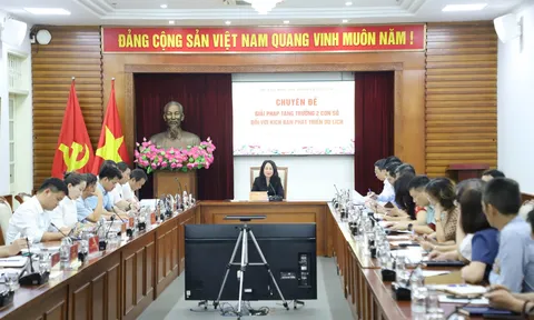 Xác định mục tiêu, nhiệm vụ, giải pháp phát triển du lịch trong mô hình đổi mới chung của đất nước