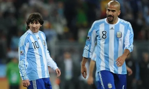 Uruguay gặp sự cố hy hữu, Argentina được khuyên giảm phụ thuộc vào Messi