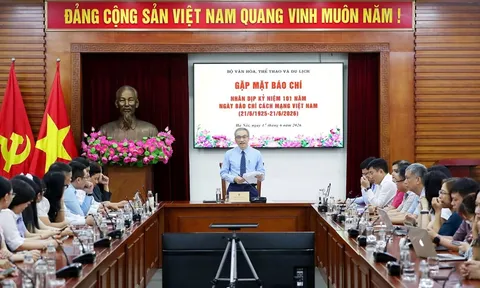 Báo chí là những "đôi cánh” lan tỏa giá trị tốt đẹp đến với công chúng