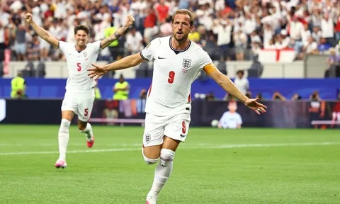 Harry Kane lập cú đúp, tuyển Anh thắng Croatia trong trận cầu 6 bàn