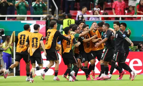 Luis Romo giúp Mexico đánh bại Hàn Quốc để giành vé vào vòng 1/16