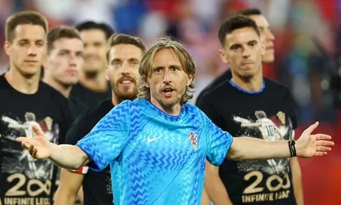 Modric đi vào lịch sử, Neymar sẵn sàng tái xuất cùng Brazil