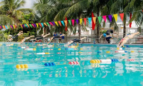 Gần 100 vận động viên tranh tài Giải Bơi trong bể Đại hội Thể dục thể thao tỉnh Quảng Ninh lần thứ X