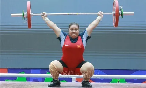 Giải vô địch Cử tạ trẻ quốc gia 2026: Hà Nội dẫn đầu toàn đoàn