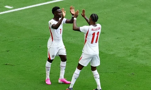 Tranh cãi quanh quyết định của ông Tuchel sau màn bùng nổ của Saka và Rashford