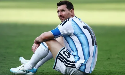 Argentina lặng lẽ hồi hương, Messi nghỉ 21 ngày, Cubarsi tiếc nuối khi đánh bại thần tượng