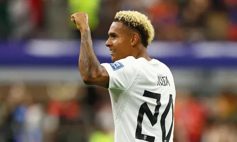 Man United chuẩn bị thanh lý 5 cầu thủ, Arsenal và Tottenham đại chiến vì "ngôi sao" World Cup