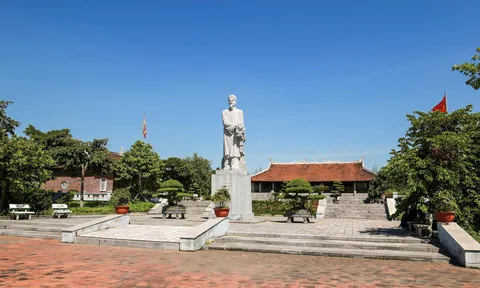 Gần 200 tư liệu, hiện vật được giới thiệu tại triển lãm “Di sản của Danh nhân văn hóa Lê Quý Đôn”