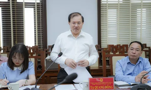 Bộ Văn hóa, Thể thao và Du lịch làm việc với UBND thành phố Huế về Đề án “Thành phố Nhiếp ảnh Việt Nam”