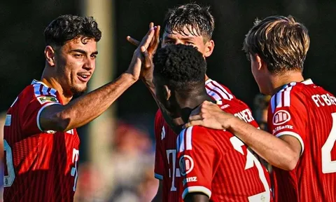 Bayern thắng 15-0, Liverpool quyết chi đậm vì Barcola, Barcelona đối mặt án phạt