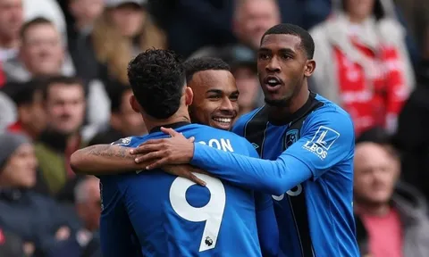 Bournemouth thắng hủy diệt, Aston Villa mất Garnacho bởi chấn thương