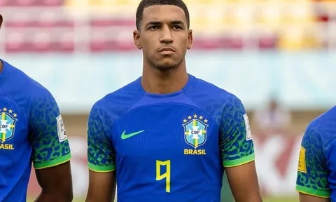 UEFA đổi luật ở Cúp châu Âu, Man United và Arsenal tranh tài năng Brazil