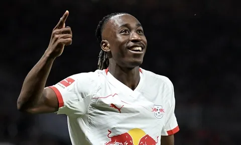 Leipzig tiếp tục “in tiền” từ chuyển nhượng, FIFA đối mặt sức ép