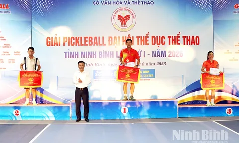 Công an tỉnh Ninh Bình nhất toàn đoàn Giải Pickleball tại Đại hội