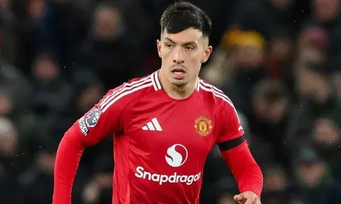 Man United nổ bom tấn Baleba, Carrick tiếp tục tái thiết tuyến giữa