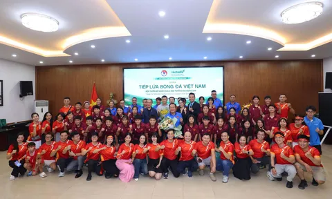 Herbalife Việt Nam và VFF “Tiếp lửa Bóng đá Việt Nam”: Động viên đội tuyển nữ và U23 quốc gia trước thềm ASIAD 20
