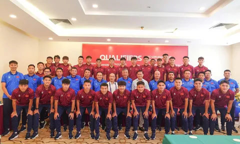 Lãnh đạo VFF thăm, động viên đội tuyển U20 Việt Nam trước Vòng loại Giải vô địch U20 châu Á 2027