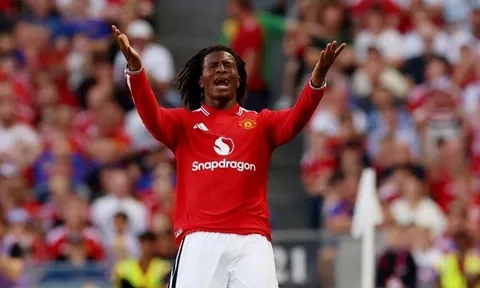 Man United thiếu hậu vệ trái, Sancho đứng trước lựa chọn bất ngờ
