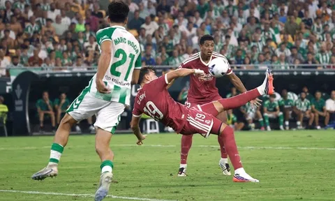 Real Madrid hụt hơi, Aubameyang tiếp tục gây ấn tượng ở tuổi 37