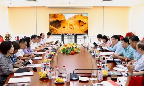 Tạo đột phá thể chế, khơi thông nguồn lực phát triển công nghiệp văn hóa