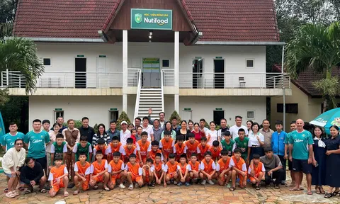 30 tài năng trẻ của Khóa 4 Học viện Bóng đá Nutifood sẵn sàng chinh phục giấc mơ sân cỏ