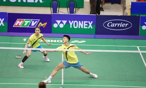 Trần Đình Mạnh và Phạm Thị Khánh bất ngờ giành vé vào tứ kết Giải Cầu lông Vietnam Open 2026