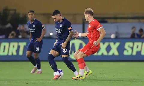 Vòng 2 V.League 2026-2027: Công an Hà Nội thắng trận derby Thủ đô với 10 người trên sân
