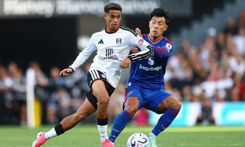 Man United chật vật hòa Fulham, Carrick đối mặt áp lực