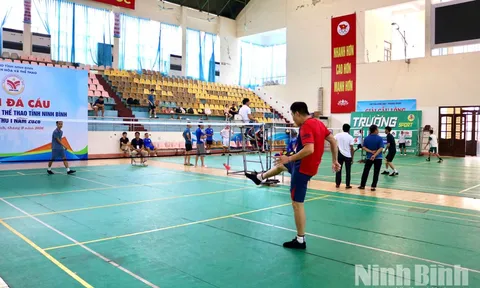 Ninh Bình tổng kết và trao giải Đá cầu và Điền kinh - Đại hội Thể dục thể thao lần thứ I