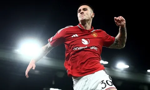 Sesko tái phát chấn thương, Man United nguy cơ mất tài năng trẻ JJ Gabriel