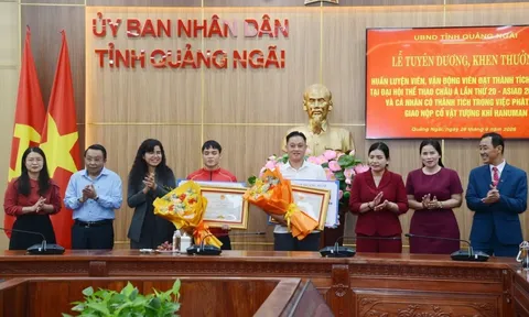 Quảng Ngãi tuyên dương võ sĩ Đinh Văn Tâm giành huy chương bạc ASIAD 20