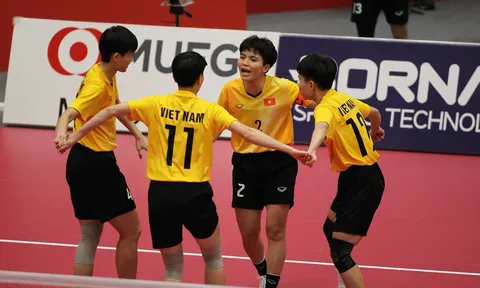 ASIAD 20: Cầu mây 4 nam và 4 nữ Việt Nam khởi đầu thuận lợi