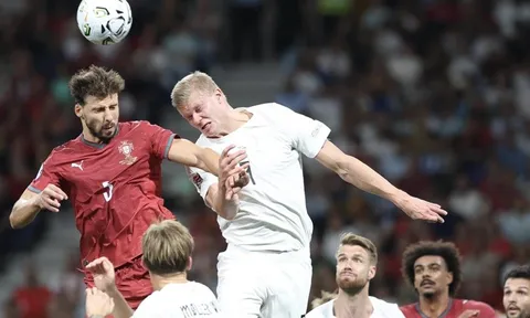Bồ Đào Nha sớm đoạt vé vào tứ kết Nations League