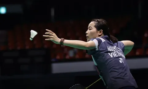 Giải Cầu lông Arctic Open 2026: Hạ tay vợt Singapore, Thùy Linh ngược dòng ấn tượng vào vòng 2